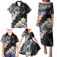 Polynesian Tribal Tattoo Family Matching Puletasi and Hawaiian Shirt Plumeria Black Gold Marble Pattern