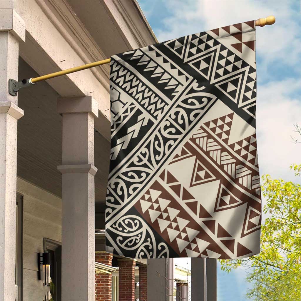Niho Taniwha Kowhaiwhai Garden Flag LT9 House Flag Beige - Polynesian Pride