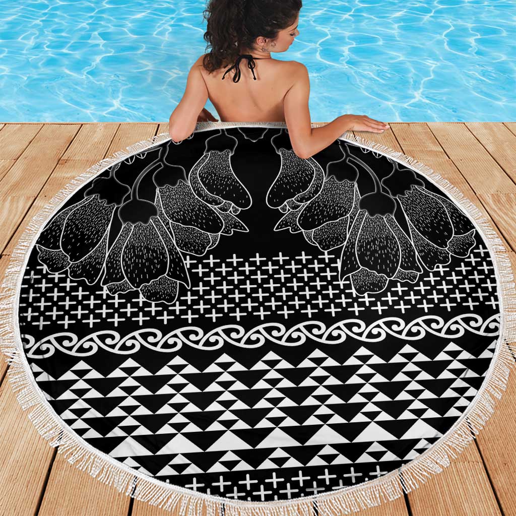Black Taniko Kowhaiwhai Tukutuku Motif Beach Blanket LT9 - Polynesian Pride