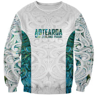 Custom New Zealand Aotearoa Sweatshirt Green Maori Paua Shell Indigenous LT9 Unisex Green - Polynesian Pride