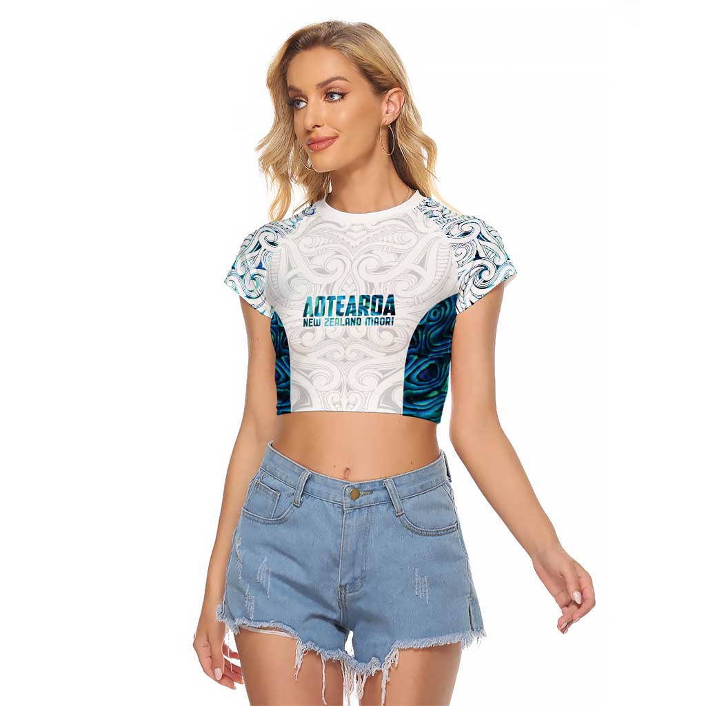 Custom New Zealand Aotearoa Raglan Cropped T Shirt Maori Paua Shell Indigenous LT9 Female Blue - Polynesian Pride