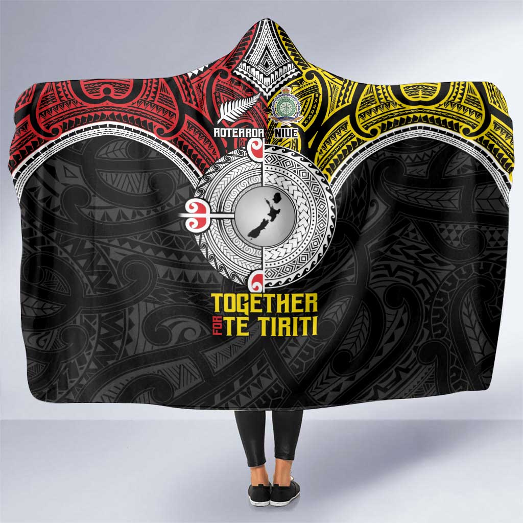 Aotearoa and Niue Mo Te Tiriti Hooded Blanket New Zealand Honour The Treaty Ake!Ake!Ake!