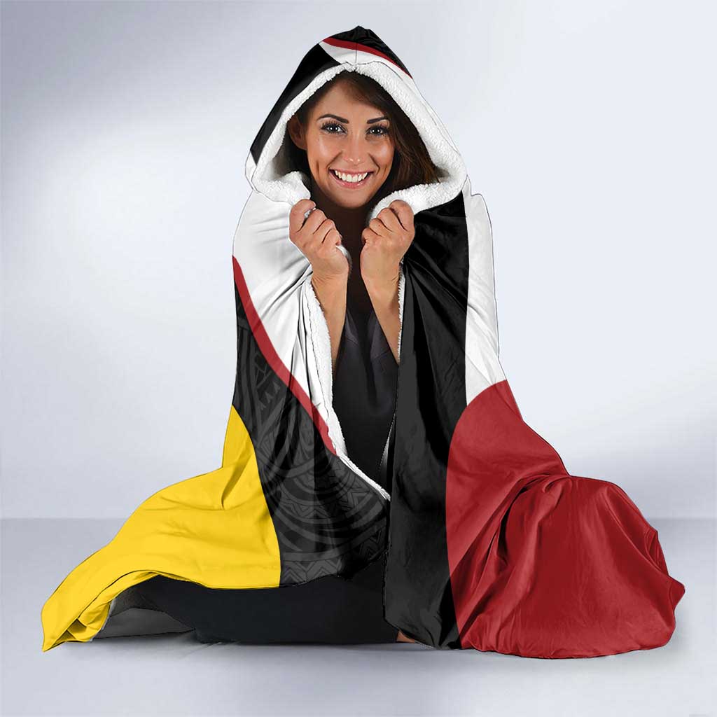 Personalised PNG Madang Province Hooded Blanket Bird of Paradise Tattoo Flag Motif - Polynesian Pride