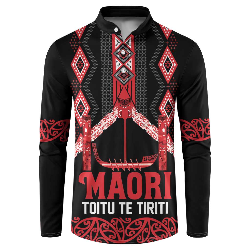 Toitu Te Tiriti Waitangi Button Sweatshirt Black Wharenui House - Polynesian Pride