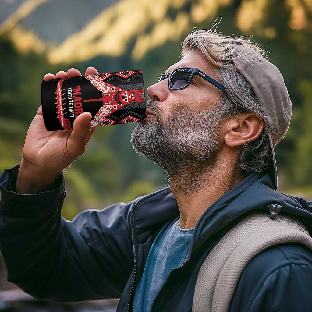 Toitu Te Tiriti Waitangi 4 in 1 Can Cooler Tumbler Black Wharenui House - Polynesian Pride
