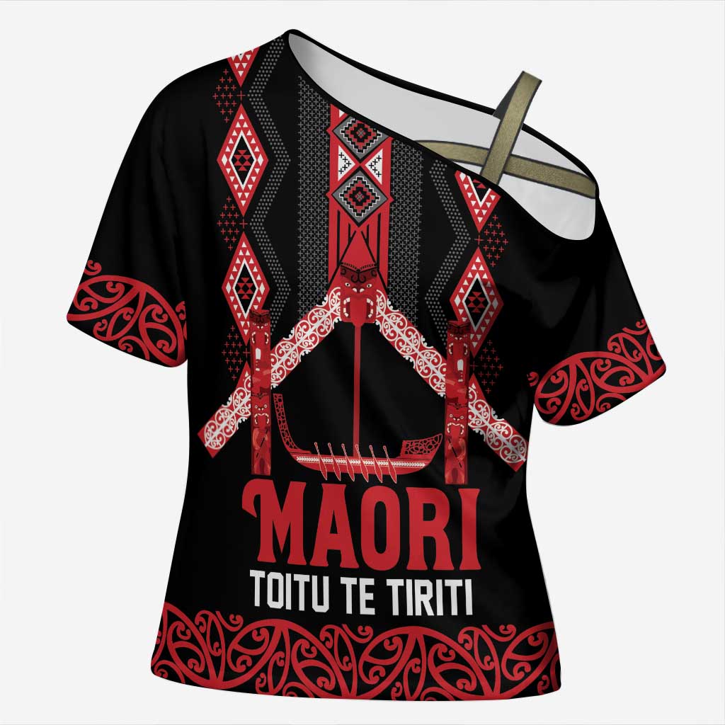 Toitu Te Tiriti Waitangi Cross Shoulder Shirt Black Wharenui House LT9 Female Black - Polynesian Pride