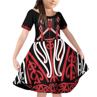 Toitu Te Tiriti Waitangi Family Matching Off Shoulder Short Dress and Hawaiian Shirt Black Wharenui House - Polynesian Pride