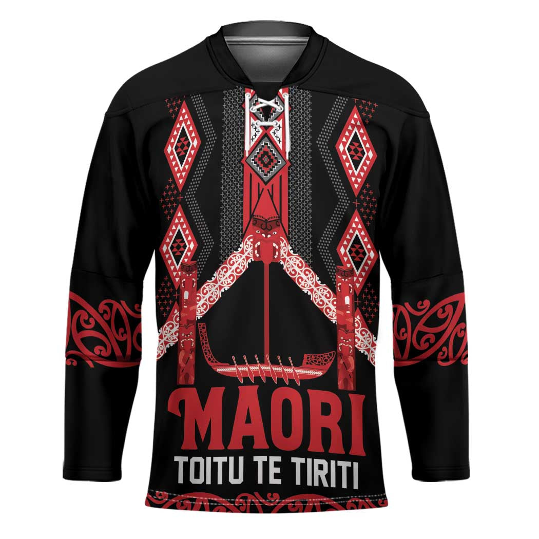 Toitu Te Tiriti Waitangi Hockey Jersey Black Wharenui House - Polynesian Pride