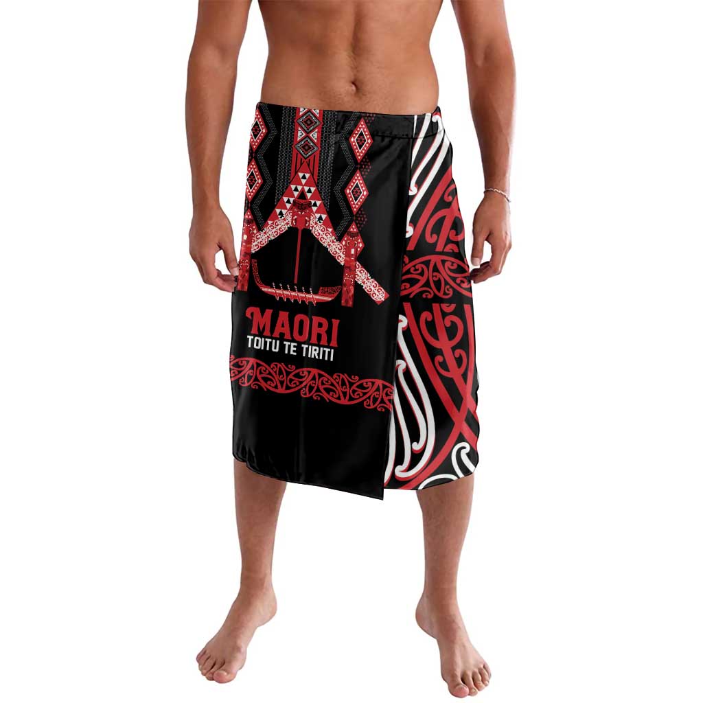 Toitu Te Tiriti Waitangi Lavalava Black Wharenui House - Polynesian Pride