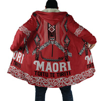Toitu Te Tiriti Waitangi Cloak Red Wharenui House - Polynesian Pride