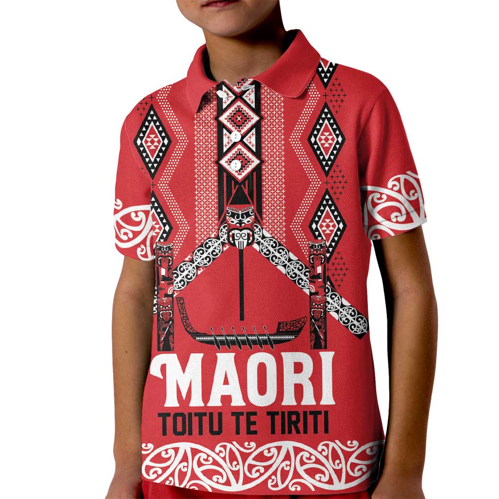 Toitu Te Tiriti Waitangi Kid Polo Shirt Red Wharenui House LT9 Kid Red - Polynesian Pride