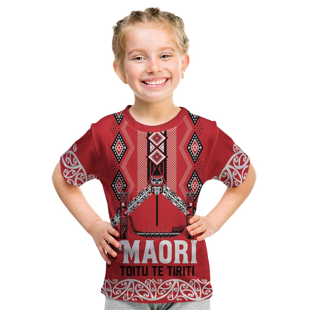 Toitu Te Tiriti Waitangi Kid T Shirt Red Wharenui House - Polynesian Pride