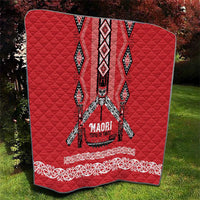 Toitu Te Tiriti Waitangi Quilt Red Wharenui House - Polynesian Pride