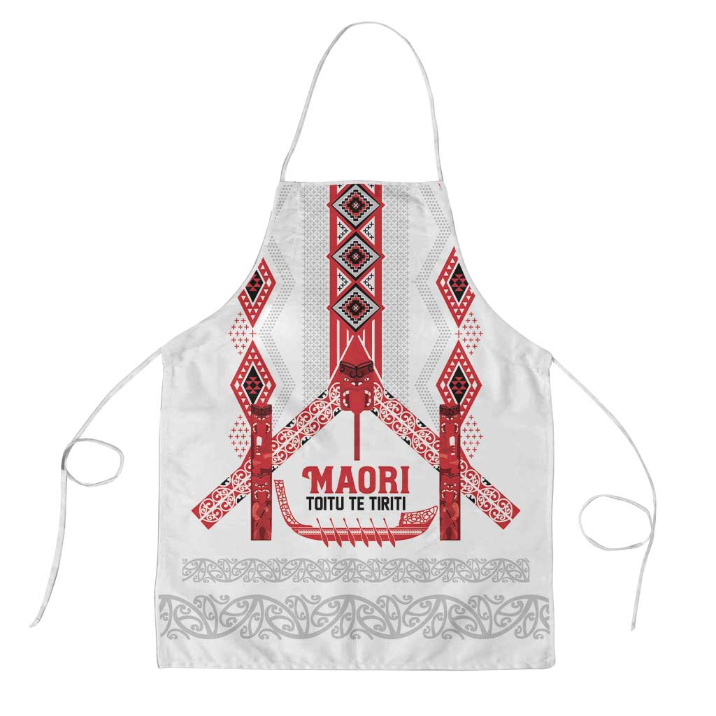 Toitu Te Tiriti Waitangi Apron White Wharenui House - Polynesian Pride