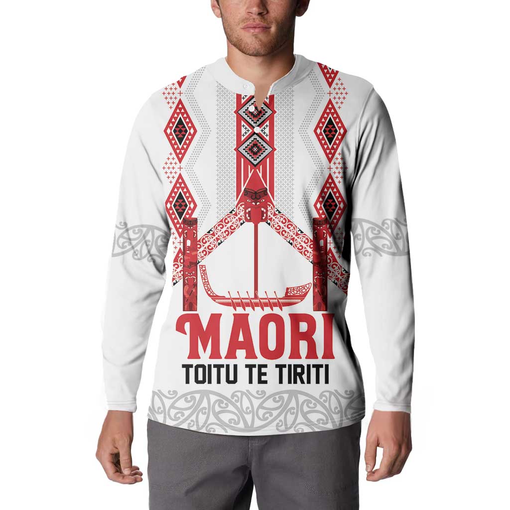 Toitu Te Tiriti Waitangi Button Sweatshirt White Wharenui House LT9 - Polynesian Pride