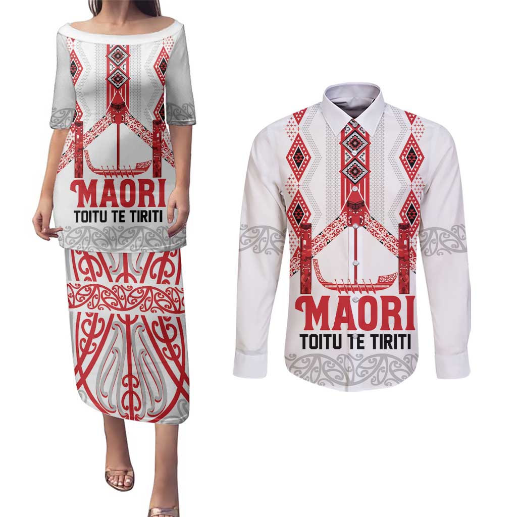 Toitu Te Tiriti Waitangi Couples Matching Puletasi and Long Sleeve Button Shirt White Wharenui House LT9 white - Polynesian Pride