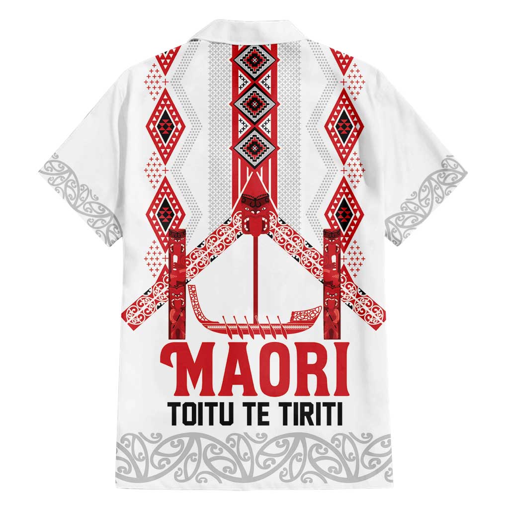 Toitu Te Tiriti Waitangi Family Matching Puletasi and Hawaiian Shirt White Wharenui House - Polynesian Pride