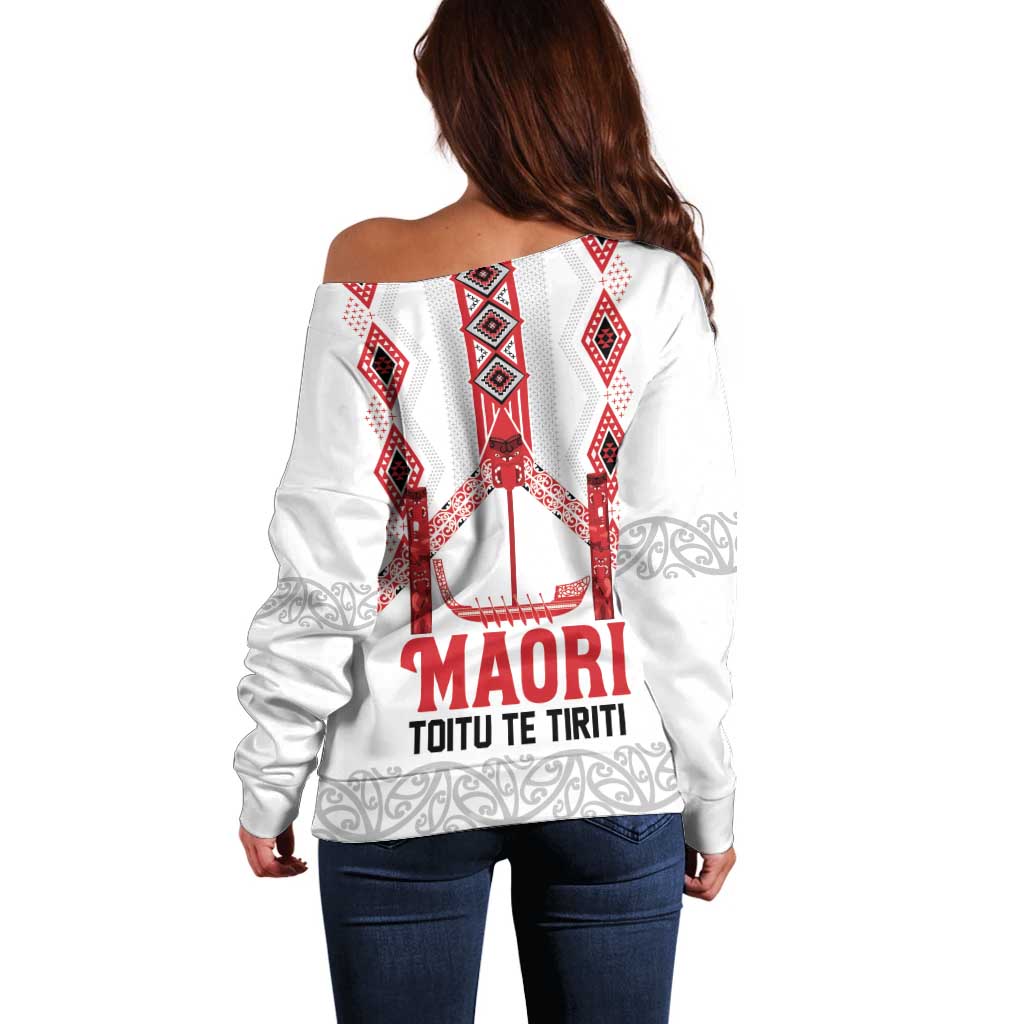 Toitu Te Tiriti Waitangi Off Shoulder Sweater White Wharenui House LT9 - Polynesian Pride