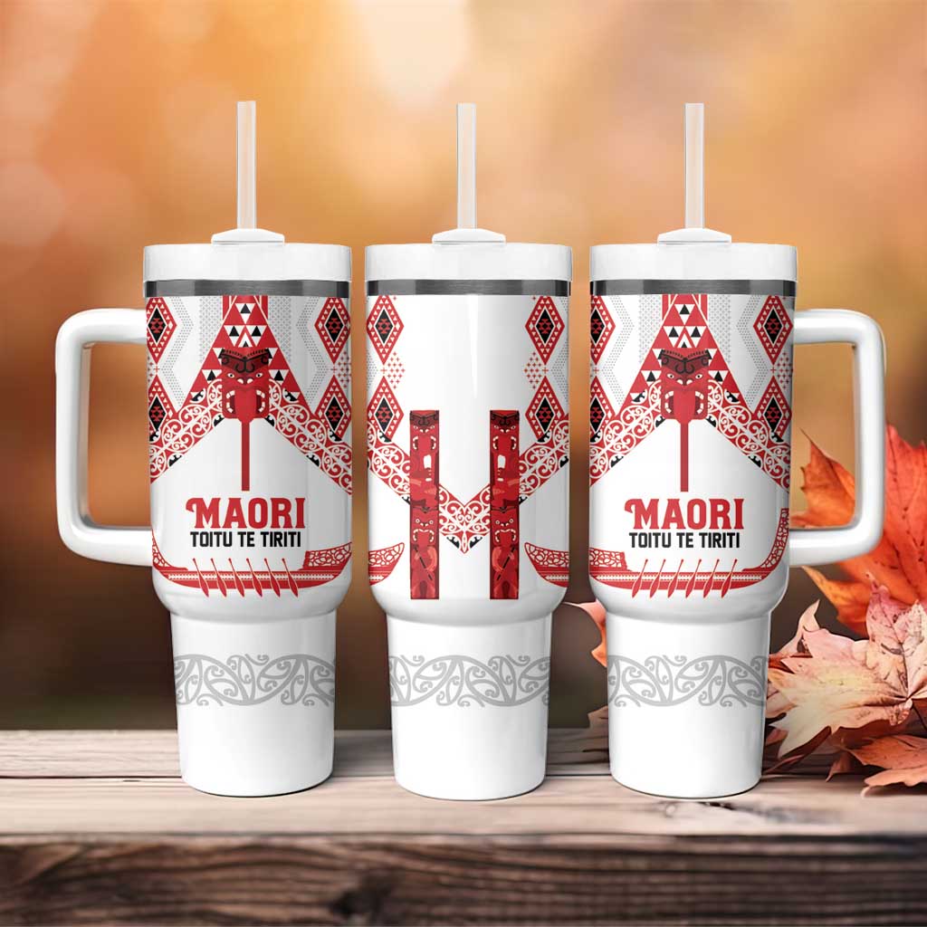 Toitu Te Tiriti Waitangi Tumbler With Handle White Wharenui House - Polynesian Pride
