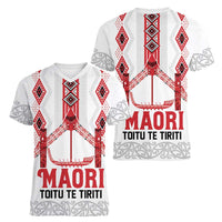 Toitu Te Tiriti Waitangi Women V-Neck T-Shirt White Wharenui House - Polynesian Pride