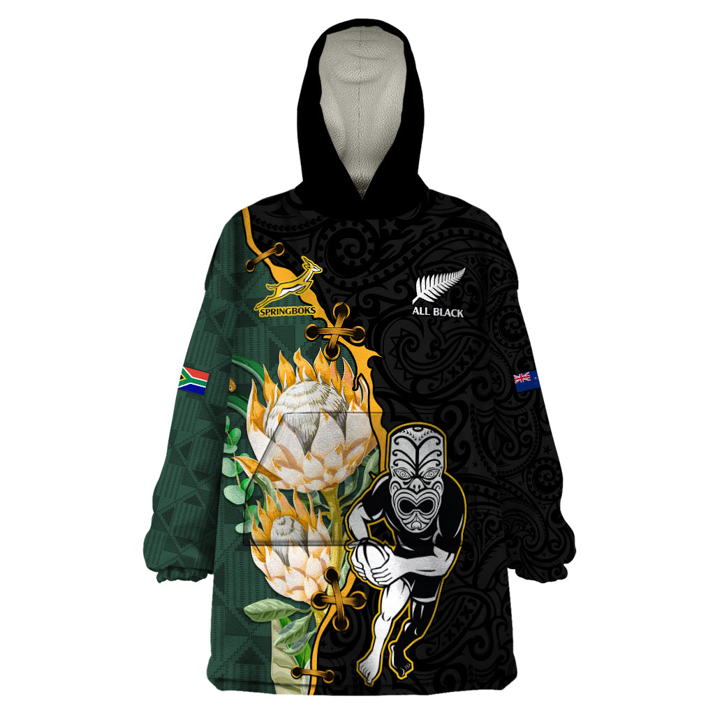 South Africa Protea and New Zealand Wearable Blanket Hoodie Go All Black-Springboks Rugby with Kente And Maori LT9 One Size Black Green - Polynesian Pride