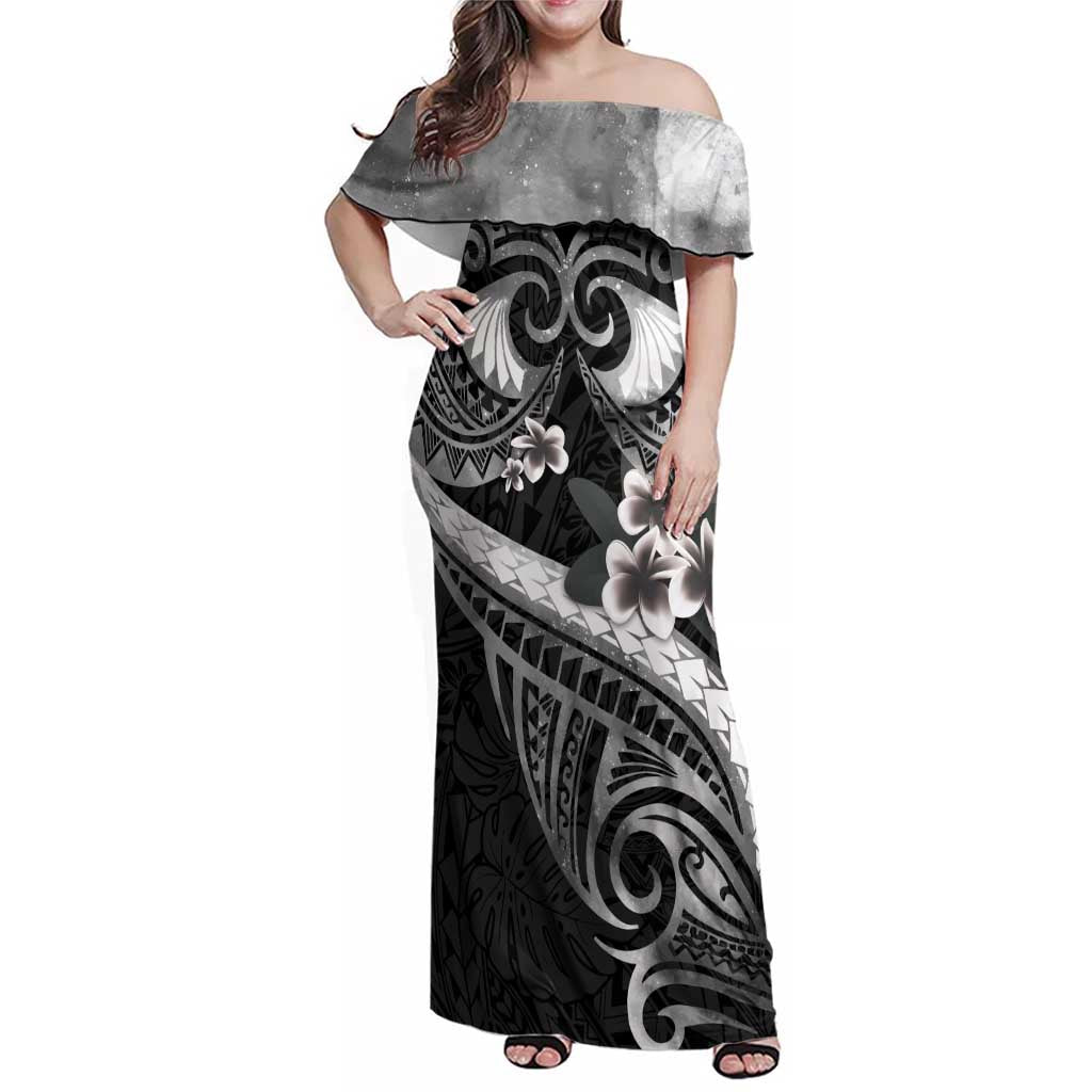 Black Polynesia Family Matching Off Shoulder Maxi Dress and Hawaiian Shirt Tribal Pattern Tropical Frangipani LT14 Mom's Dress Black - Polynesian Pride