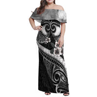 Black Polynesia Family Matching Off Shoulder Maxi Dress and Hawaiian Shirt Tribal Pattern Tropical Frangipani LT14 Mom's Dress Black - Polynesian Pride