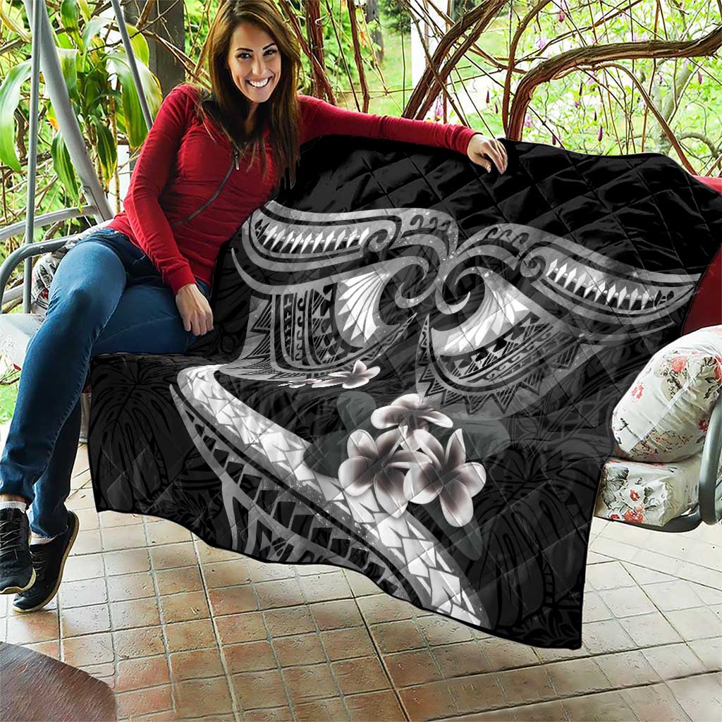 Black Polynesia Quilt Tribal Pattern Tropical Frangipani