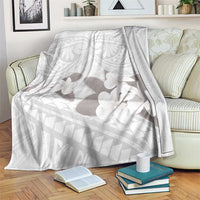 White Polynesia Blanket Tribal Pattern Tropical Frangipani LT14 White - Polynesian Pride