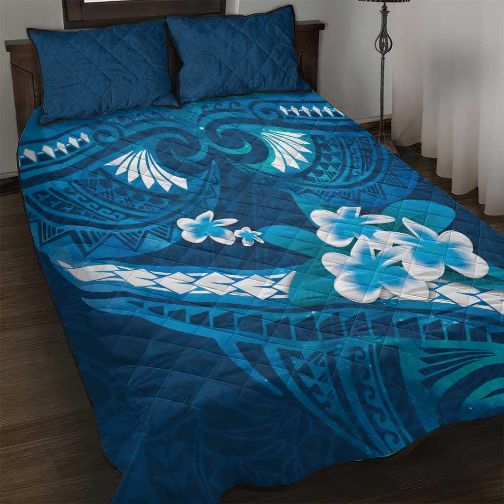 Blue Polynesia Quilt Bed Set Tribal Pattern Tropical Frangipani