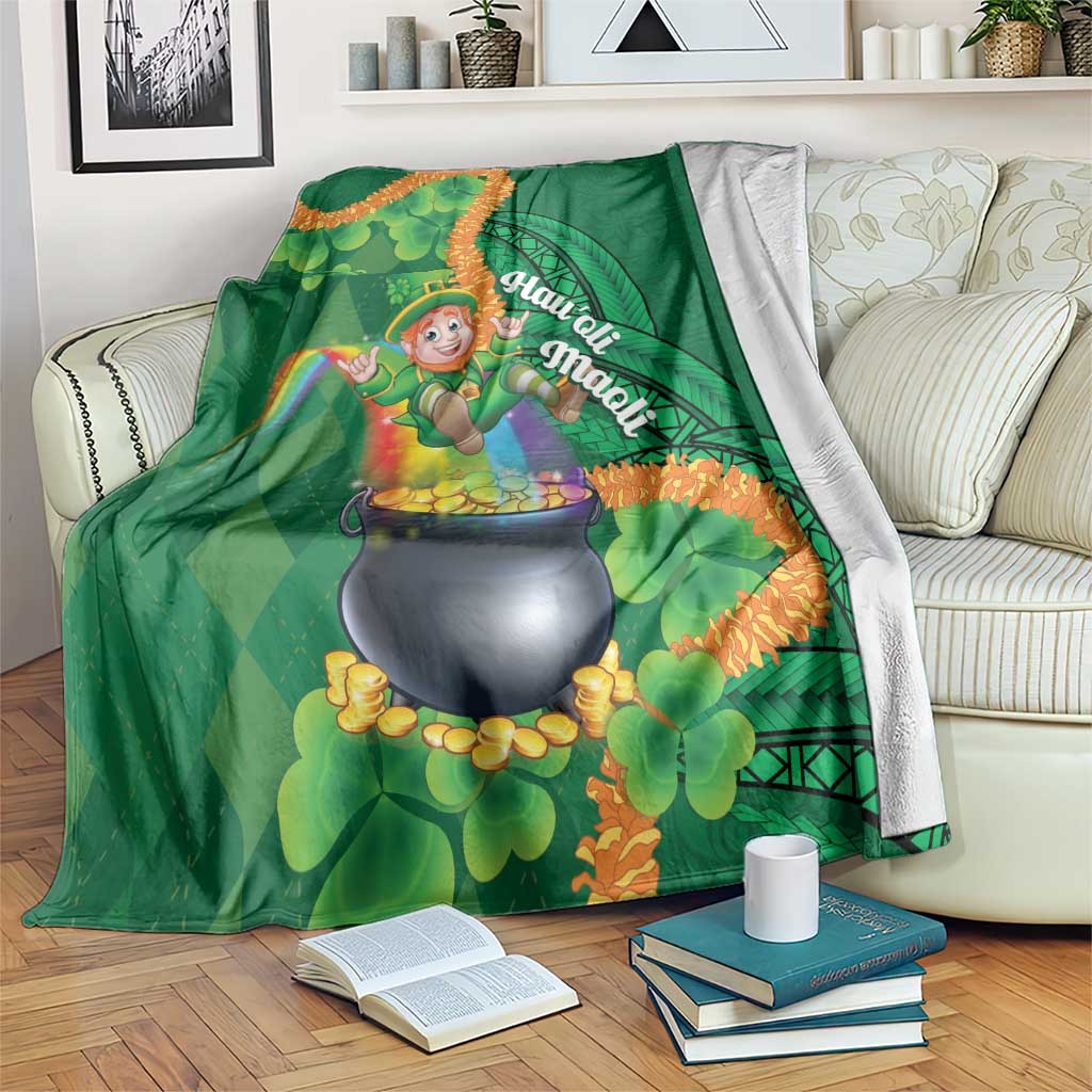 St Patrick's Day Hawaii Blanket Hauoli Maoli Funny Shaka Leprechaun LT14 Green - Polynesian Pride