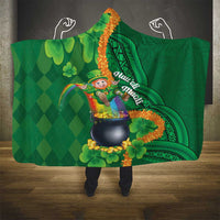 St Patrick's Day Hawaii Hooded Blanket Hauoli Maoli Funny Shaka Leprechaun LT14 - Polynesian Pride