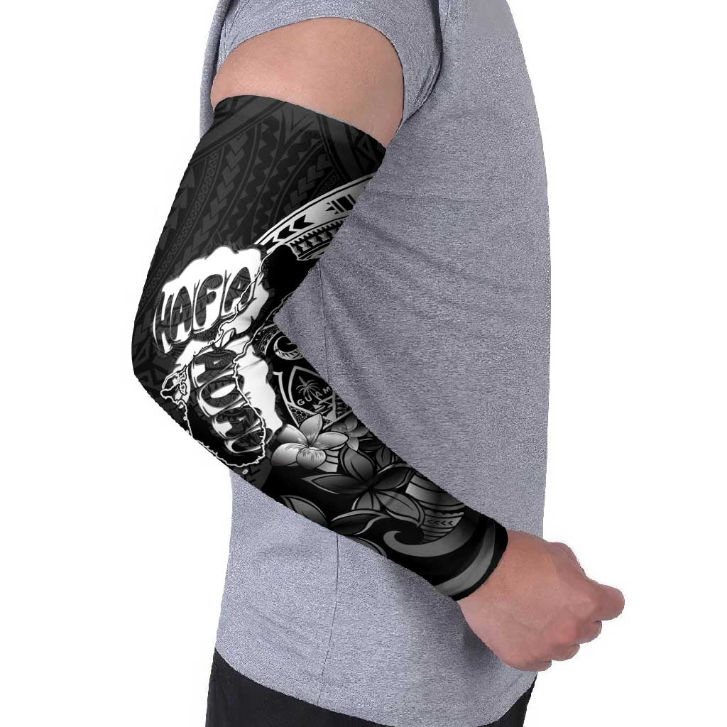 Hafa Adai Guam Discovery Day Arm Sleeves Chamorro Latte Stone Hand Black Version LT14 - Polynesian Pride