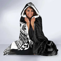 Hafa Adai Guam Discovery Day Hooded Blanket Chamorro Latte Stone Hand Black Version LT14 - Polynesian Pride