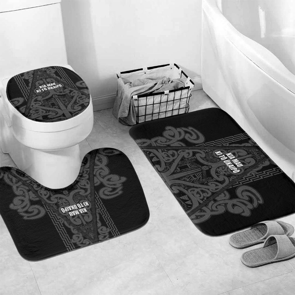 Maori Language Week Bathroom Set Kia Mau Ki To Ukaipo Grey Color LT14 Mat Set Only (3 pcs) One Size Grey - Polynesian Pride