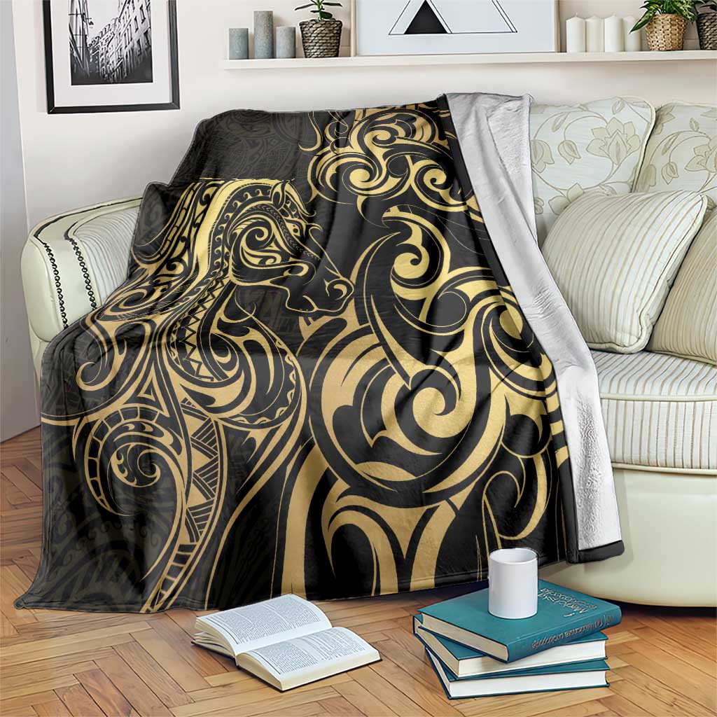 Gold And Black Aotearoa Horse Racing Blanket NZ Maori Pattern LT14 Black - Polynesian Pride