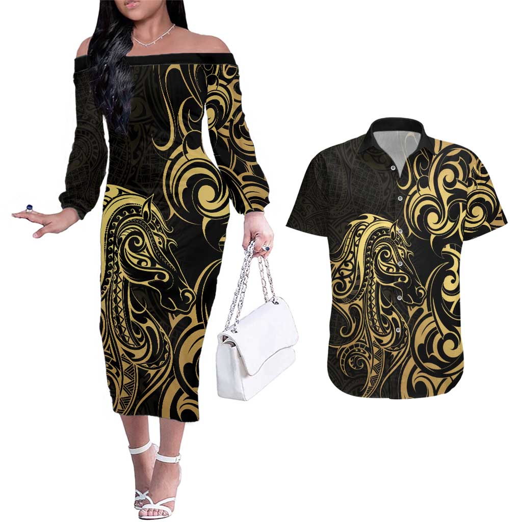 Gold And Black Aotearoa Horse Racing Couples Matching Off The Shoulder Long Sleeve Dress and Hawaiian Shirt NZ Maori Pattern LT14 Black - Polynesian Pride