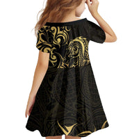 Gold And Black Aoteara Horse Racing Family Matching Off The Shoulder Long Sleeve Dress and Hawaiian Shirt NZ Maori Pattern