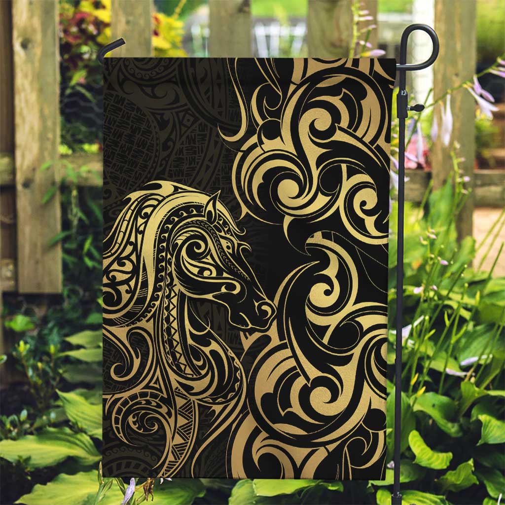 Gold And Black Aotearoa Horse Racing Garden Flag NZ Maori Pattern LT14 Garden Flag Black - Polynesian Pride