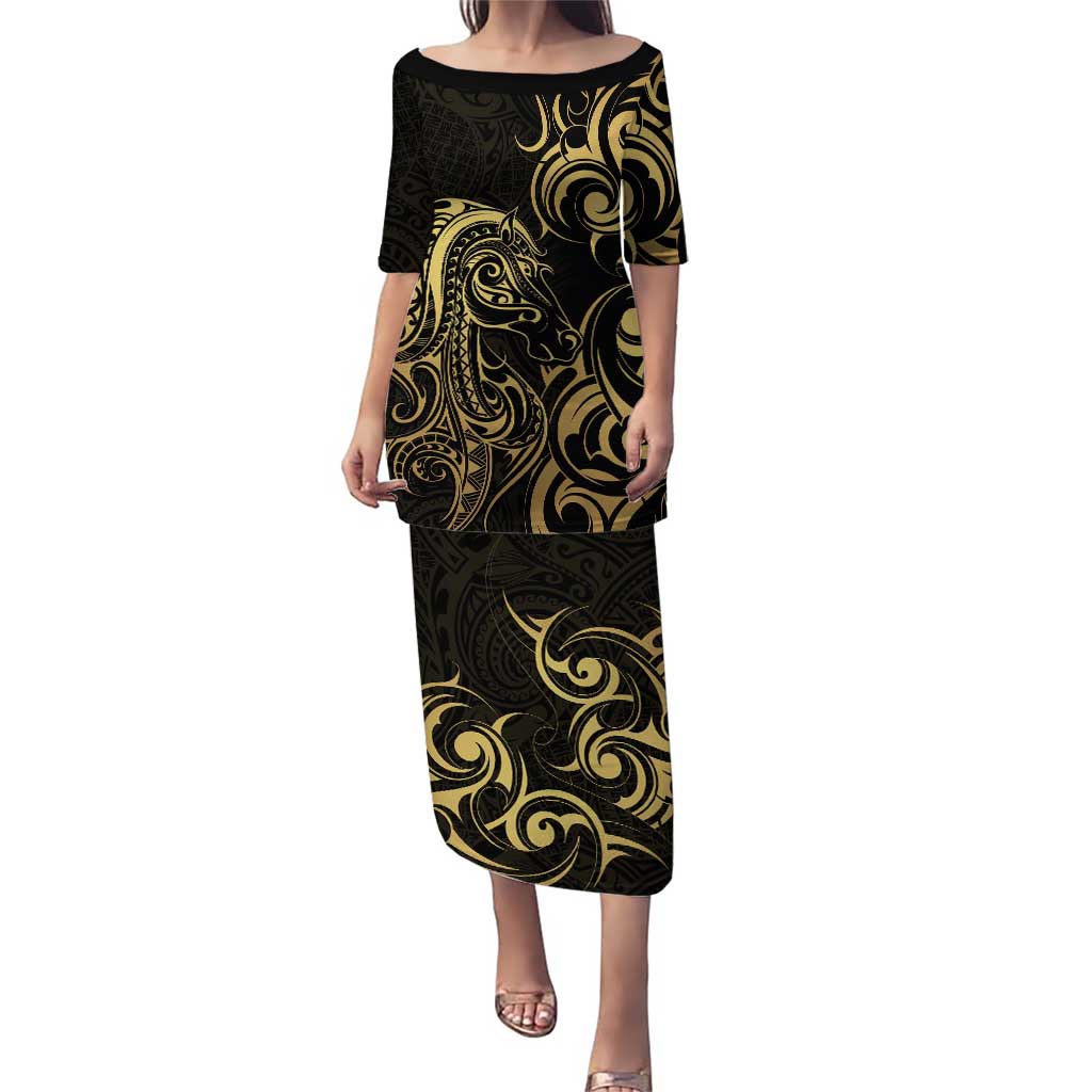 Gold And Black Aotearoa Horse Racing Puletasi NZ Maori Pattern LT14 Long Dress Black - Polynesian Pride