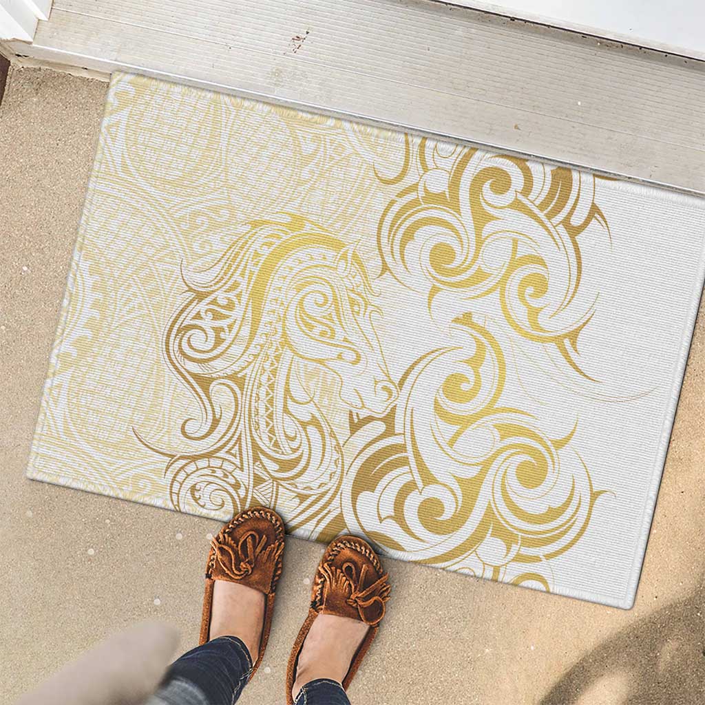 Gold And White Aotearoa Horse Racing Rubber Doormat NZ Maori Pattern LT14 - Polynesian Pride