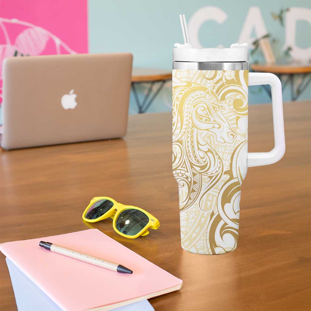 Gold And White Aotearoa Horse Racing Tumbler With Handle NZ Maori Pattern LT14 - Polynesian Pride