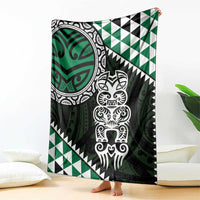 Green Aotearoa Niho Taniwha Blanket Maori Mythology Tooth - Taniko Motifs LT14 - Polynesian Pride