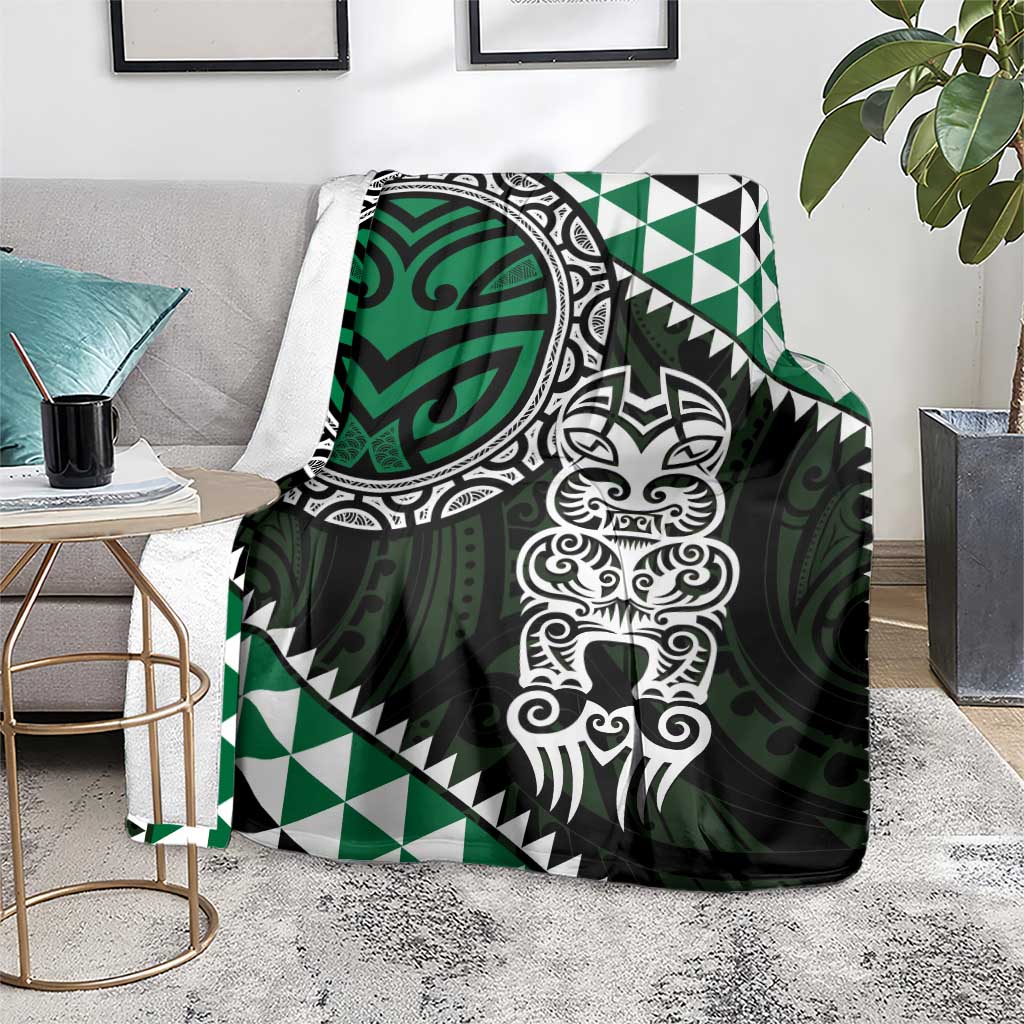 Green Aotearoa Niho Taniwha Blanket Maori Mythology Tooth - Taniko Motifs LT14 - Polynesian Pride
