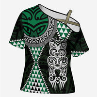 Green Aotearoa Niho Taniwha Cross Shoulder Shirt Maori Mythology Tooth - Taniko Motifs - Polynesian Pride