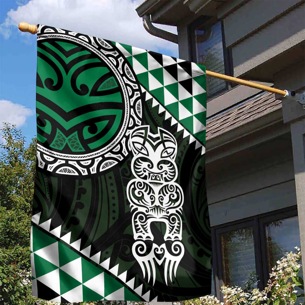 Green Aotearoa Niho Taniwha Garden Flag Maori Mythology Tooth - Taniko Motifs LT14 - Polynesian Pride