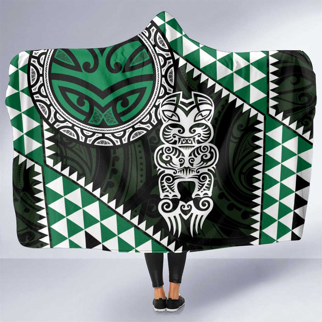 Green Aotearoa Niho Taniwha Hooded Blanket Maori Mythology Tooth - Taniko Motifs LT14 One Size Green - Polynesian Pride