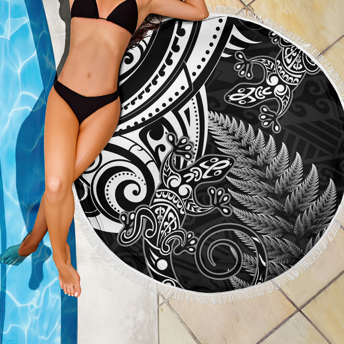 New Zealand Lizard Beach Blanket Silver Fern Aotearoa Maori