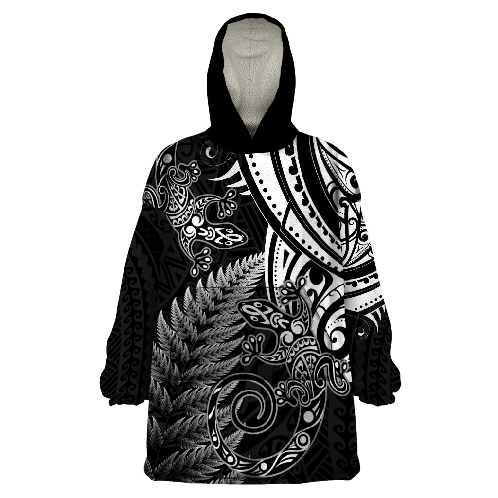 New Zealand Lizard Wearable Blanket Hoodie Silver Fern Aotearoa Maori LT14 One Size Black - Polynesian Pride