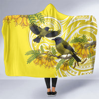 Bellbird New Zealand Hooded Blanket Korimako Kowhai Maori Pattern LT14 One Size Yellow - Polynesian Pride